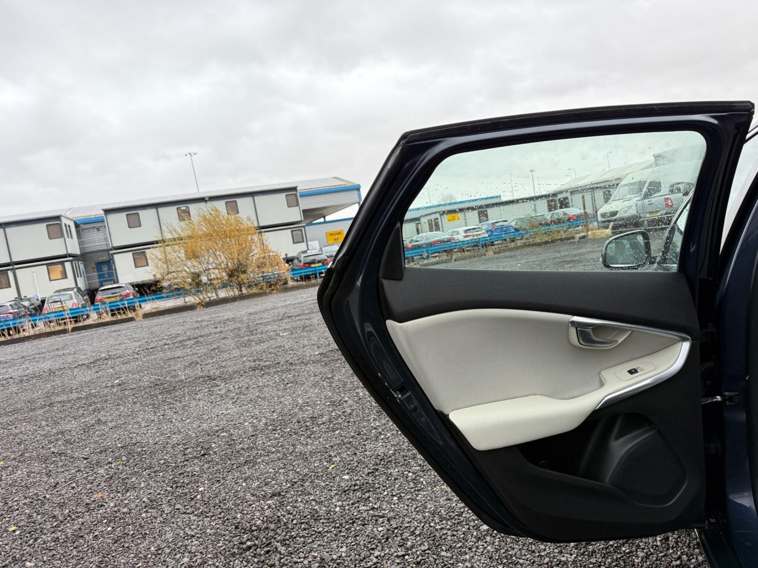 Used Volvo V40 for sale - 77166899: Photo 30