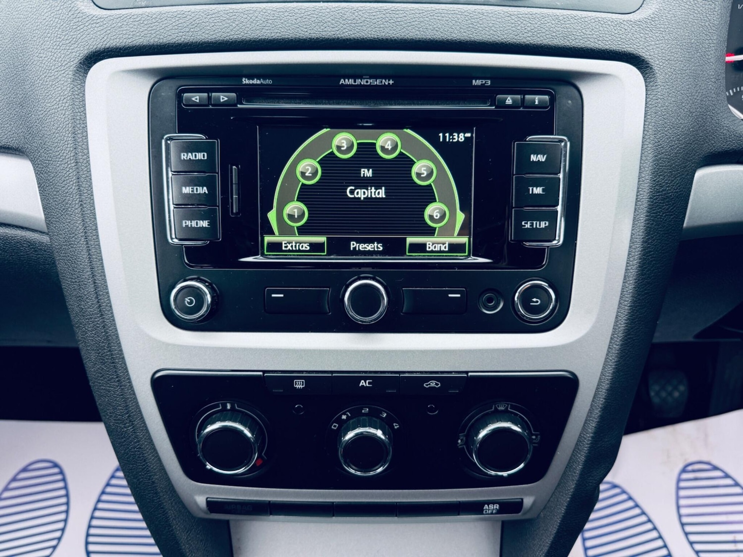 Used Skoda Octavia 2012 for sale - 76456792: Photo 17