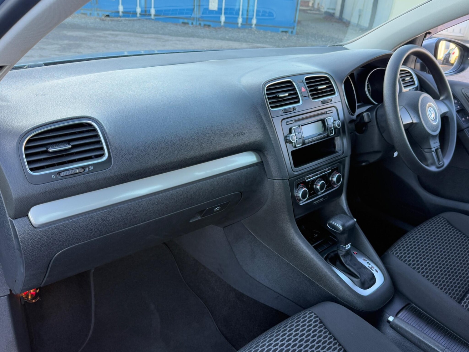 Used Volkswagen Golf 2025 for sale - 76701608: Photo 15