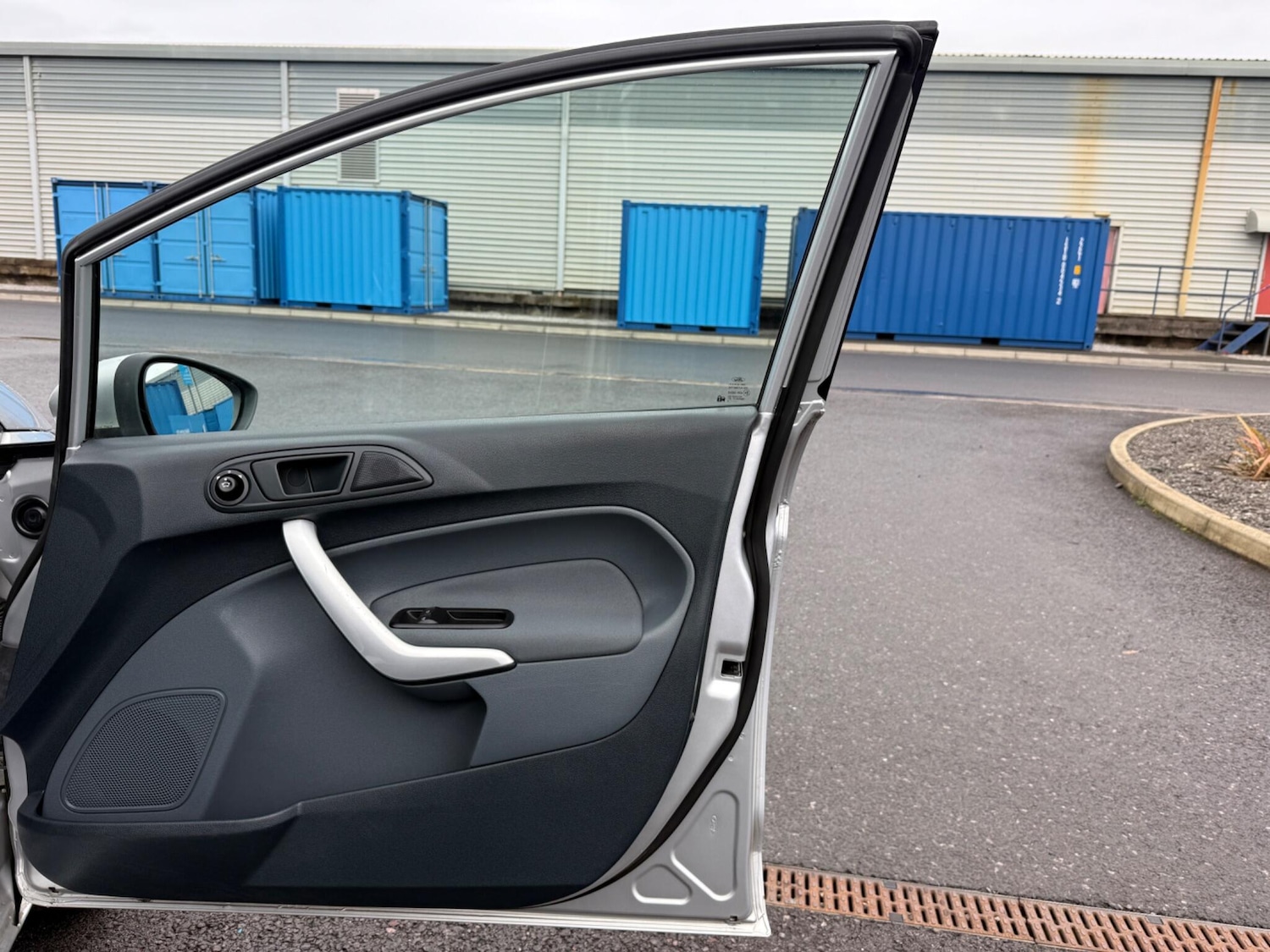 Used Ford Fiesta for sale - 76473870: Photo 25