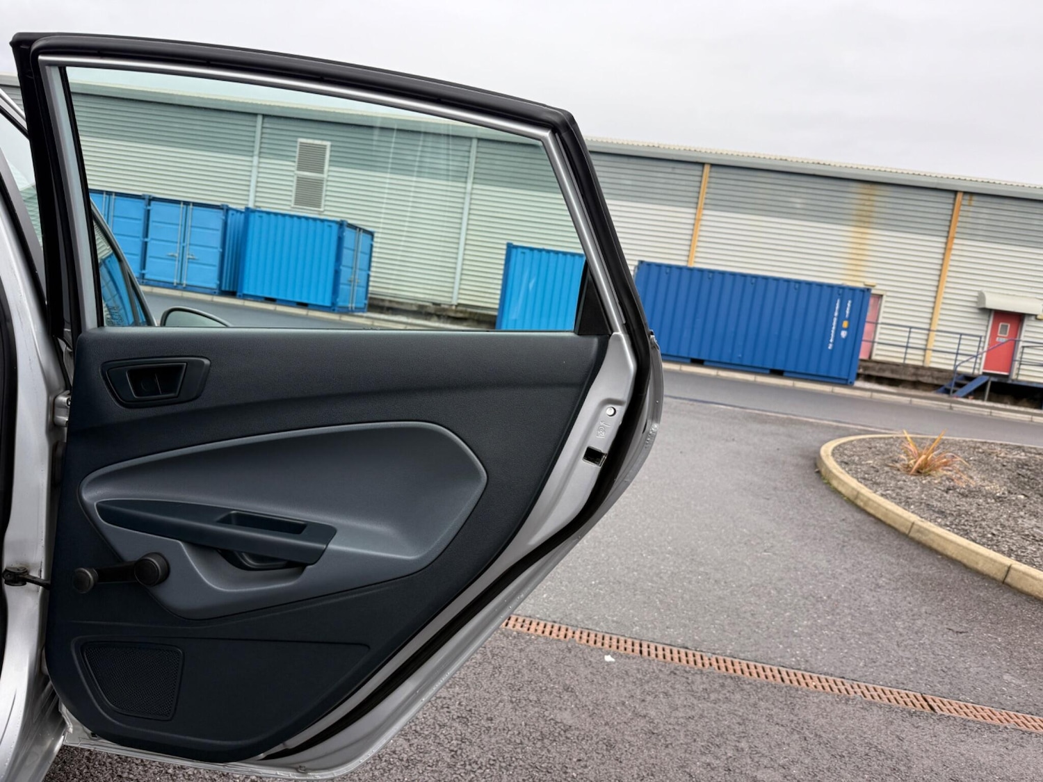 Used Ford Fiesta for sale - 76473870: Photo 28