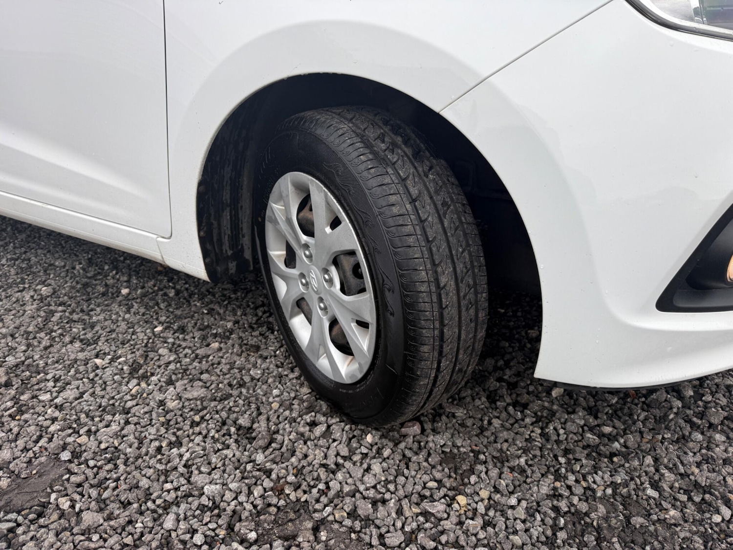 Used Hyundai i10 2015 for sale - 76457972: Photo 33