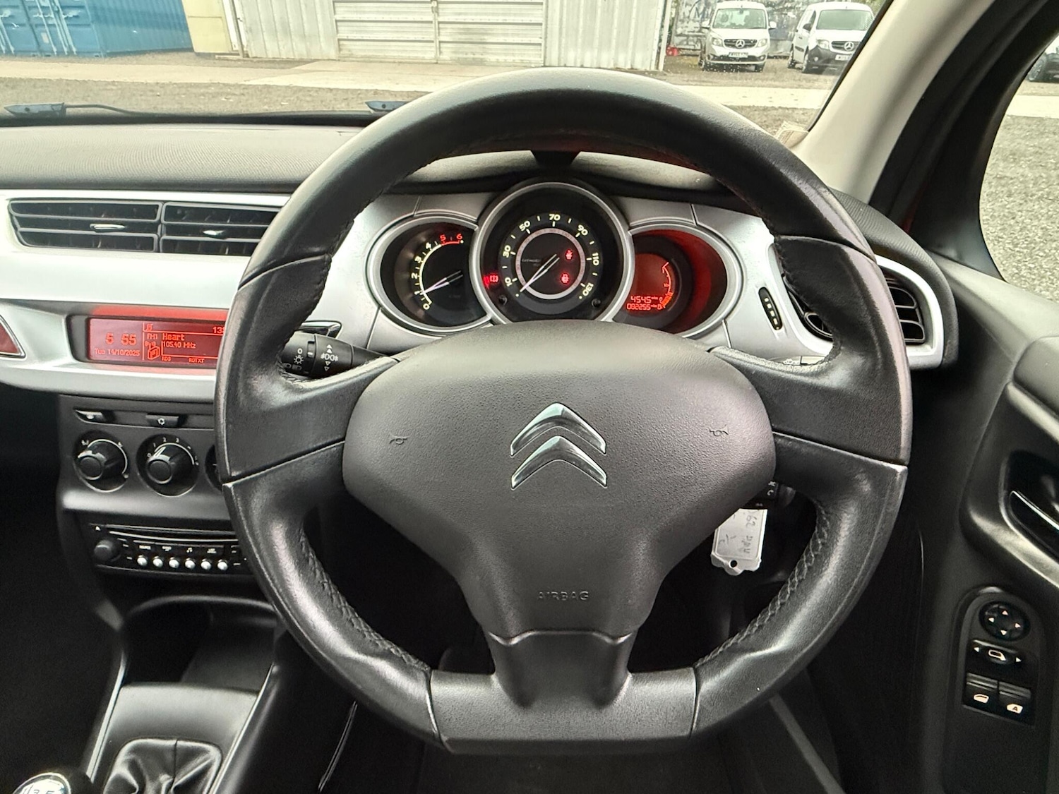 Used Citroen C3 2012 for sale - 76239902: Photo 17