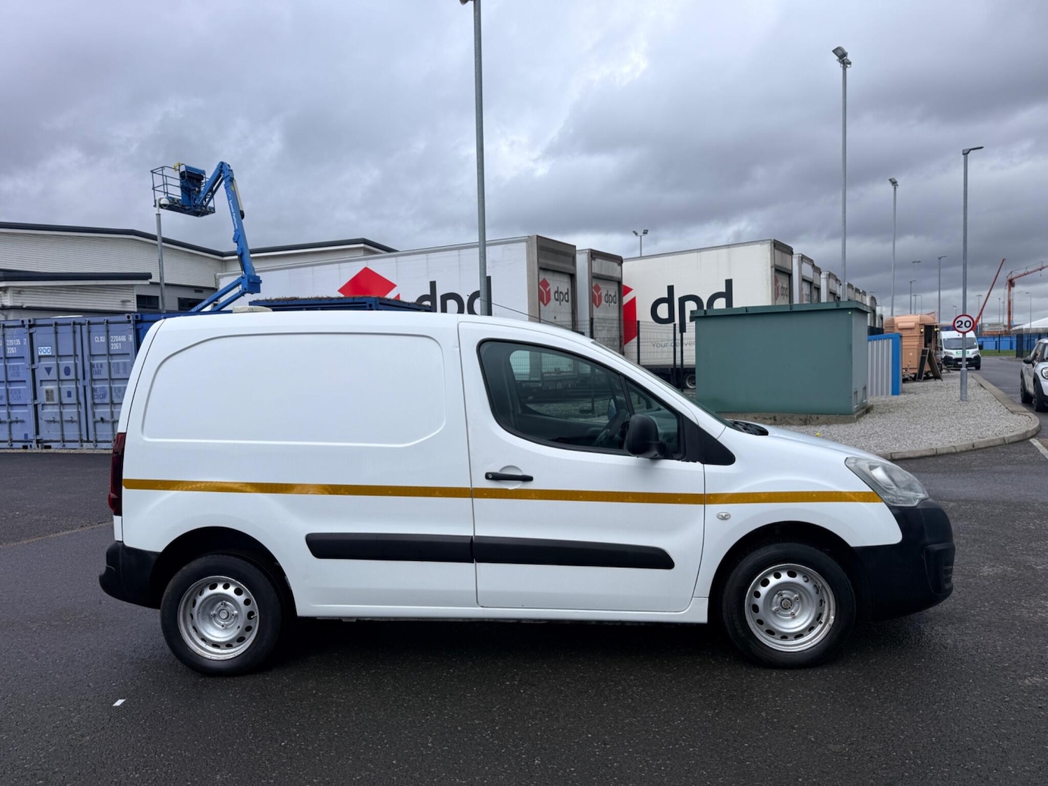 Used Peugeot Partner 2016 for sale - 77162925: Photo 6