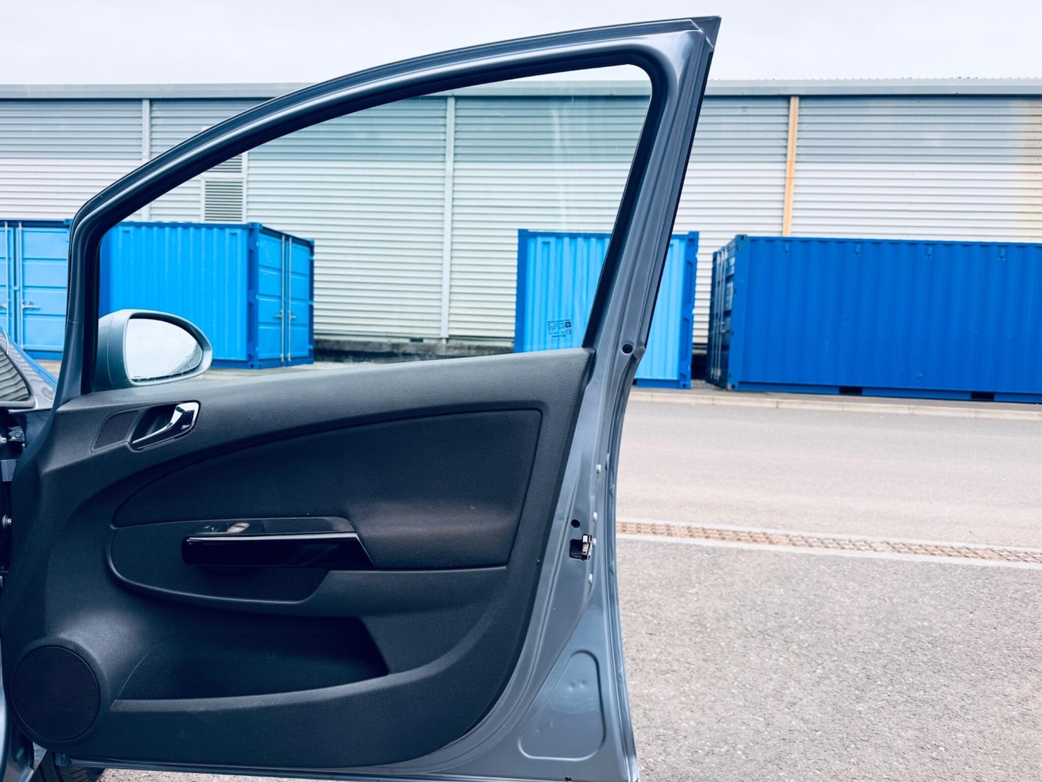 Used Vauxhall Corsa 2009 for sale - 77852827: Photo 25