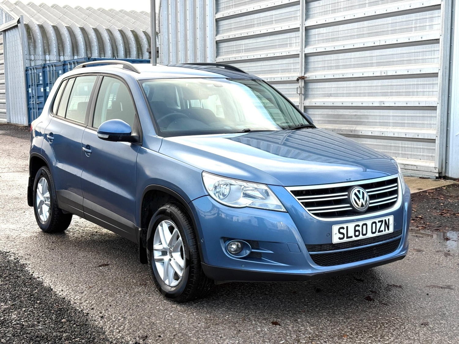 Used Volkswagen Tiguan 2010 for sale - 76824371: Photo 3