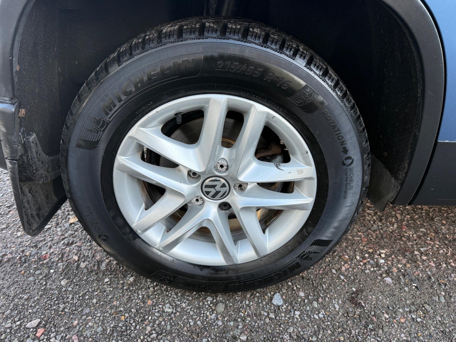 Used Volkswagen Tiguan 2010 for sale - 76824371: Photo 31