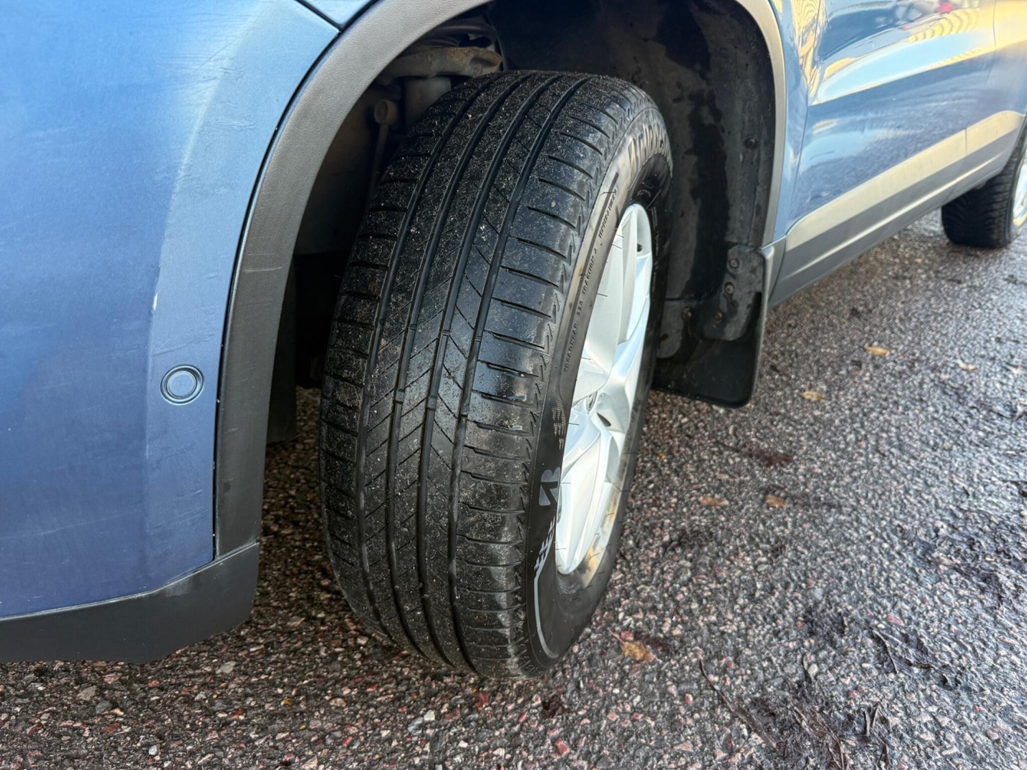 Used Volkswagen Tiguan 2010 for sale - 76824371: Photo 35