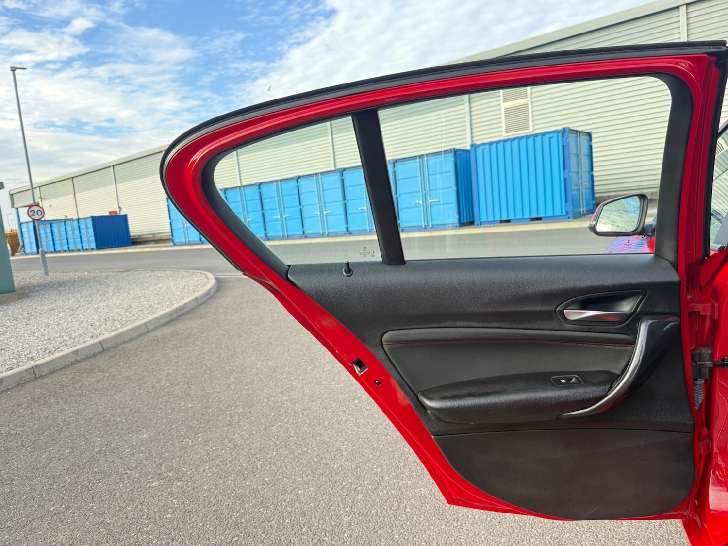 Used BMW 1 Series 2015 for sale - 76550984: Photo 32