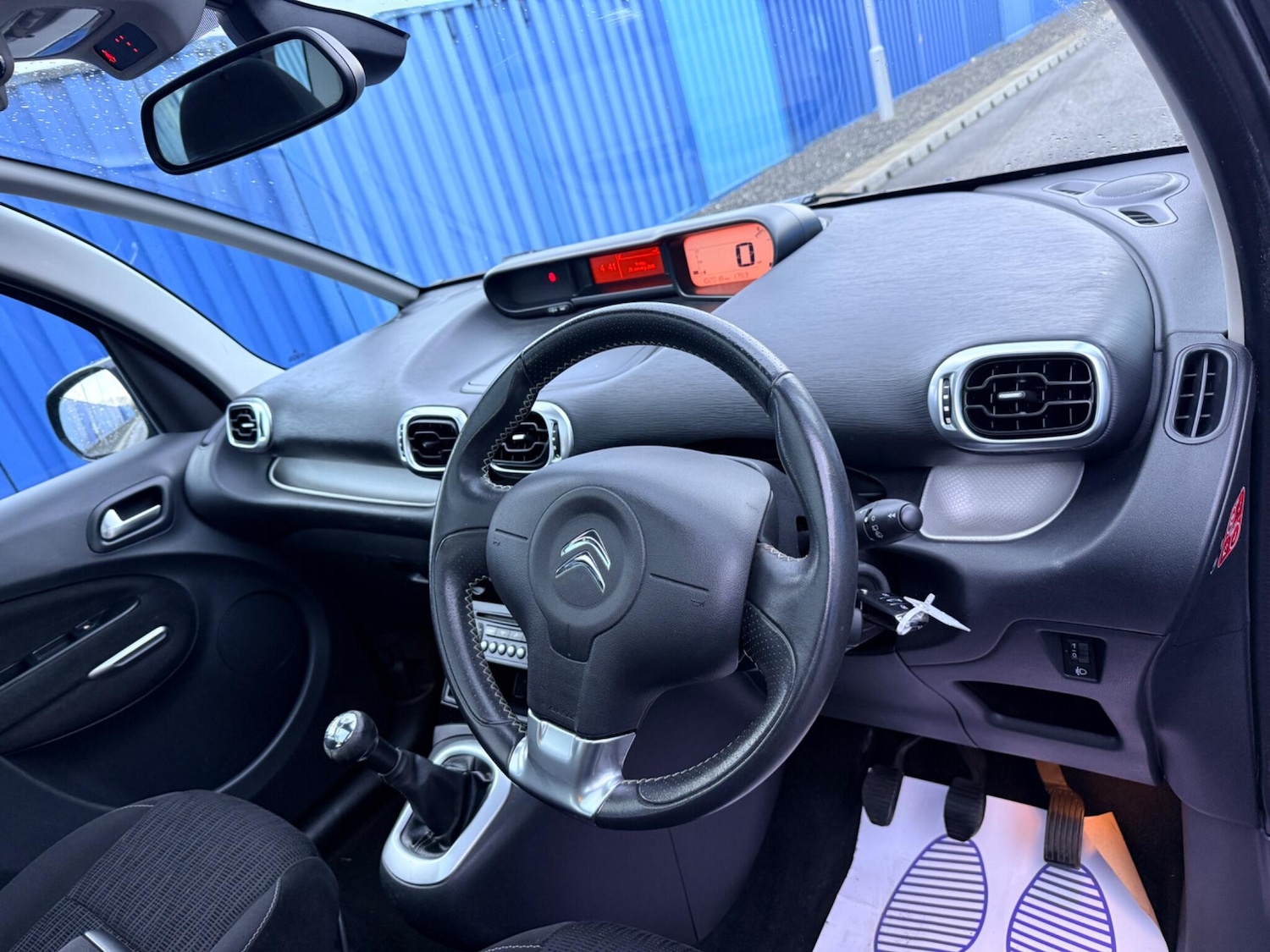 Used Citroen C3 Picasso 2013 for sale - 77166973: Photo 15