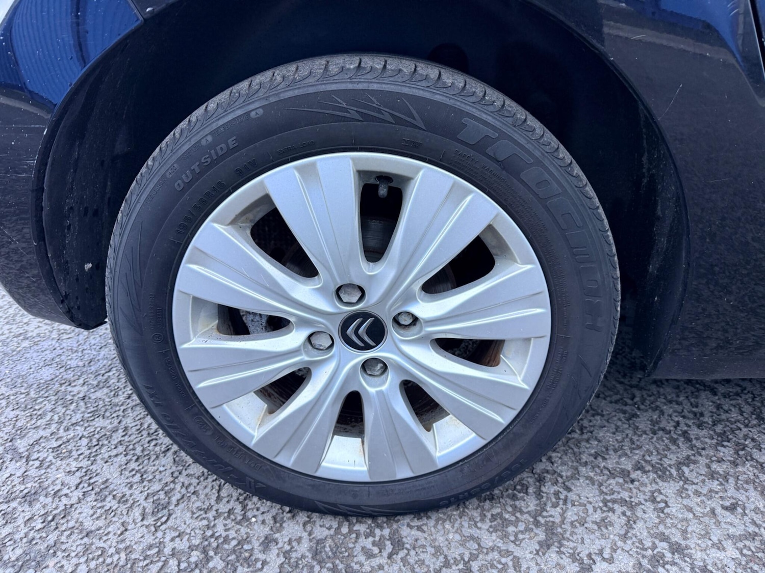 Used Citroen C3 Picasso 2013 for sale - 77166973: Photo 30