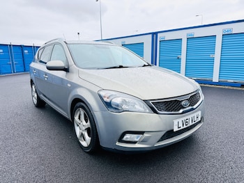 Used Kia Ceed 2011 for sale - 77925590: Photo