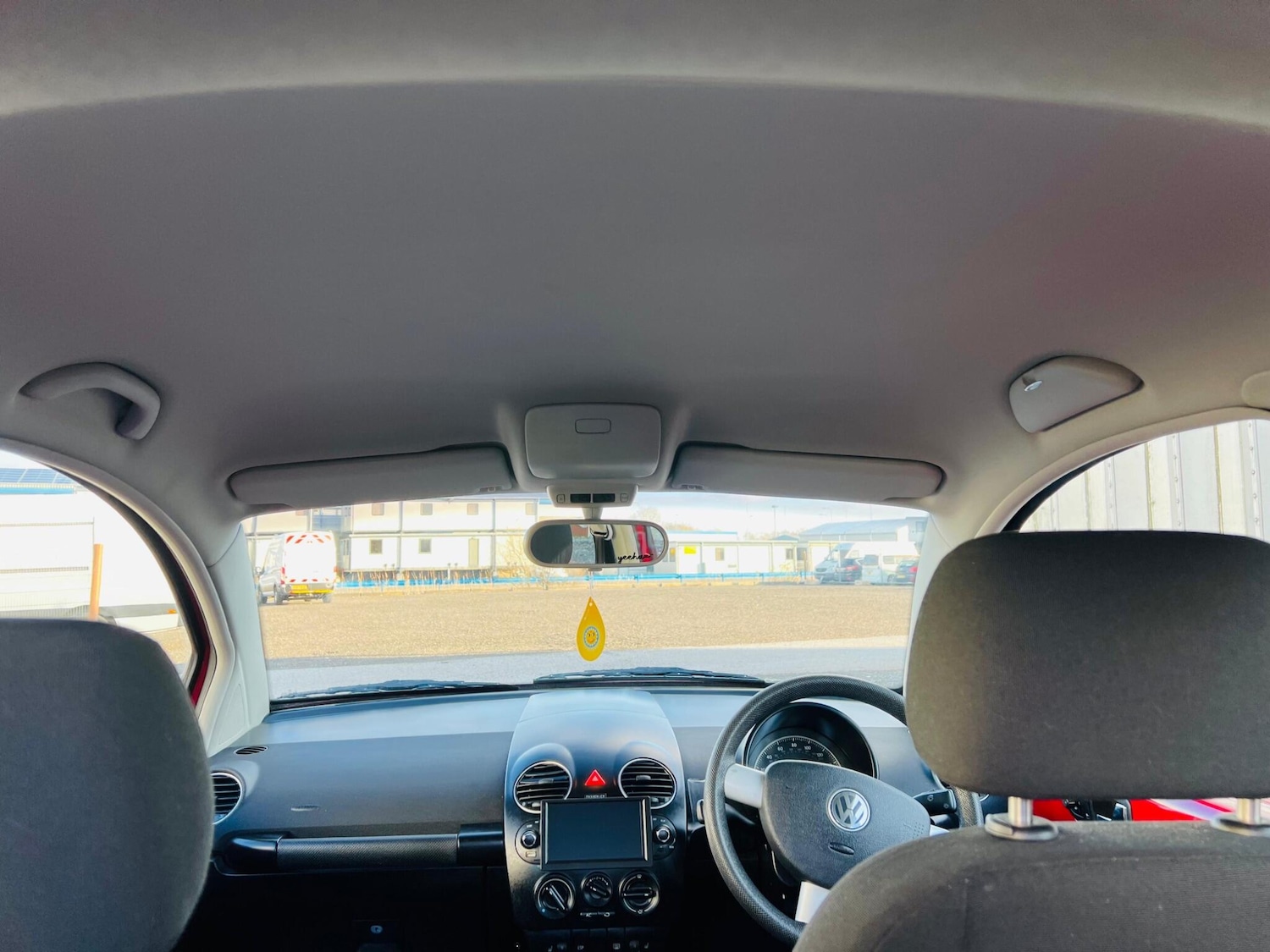 Used Volkswagen Beetle 2010 for sale - 77050250: Photo 14