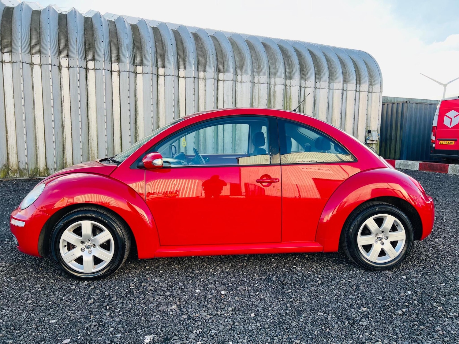 Used Volkswagen Beetle 2010 for sale - 77050250: Photo 5
