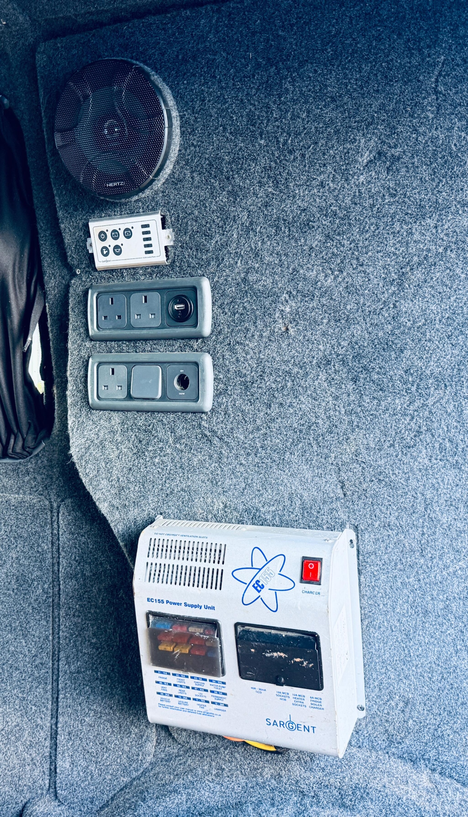 Used Volkswagen Transporter 2015 for sale - 77883254: Photo 15