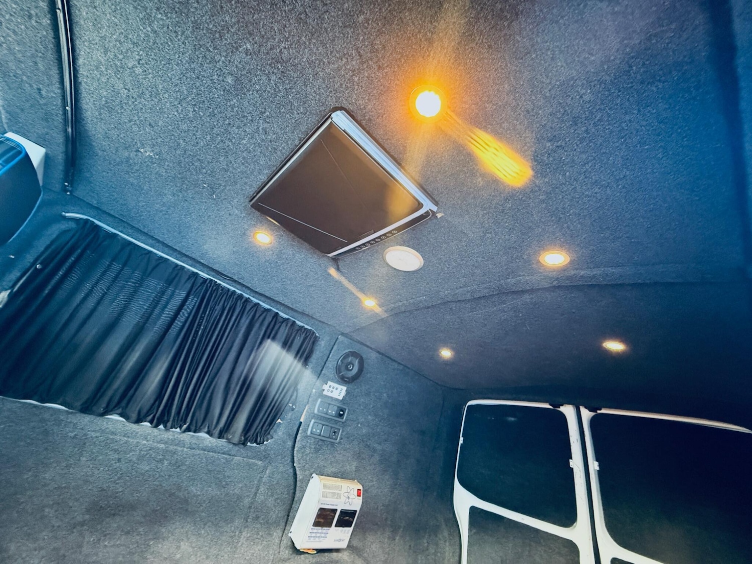 Used Volkswagen Transporter 2015 for sale - 77883254: Photo 17