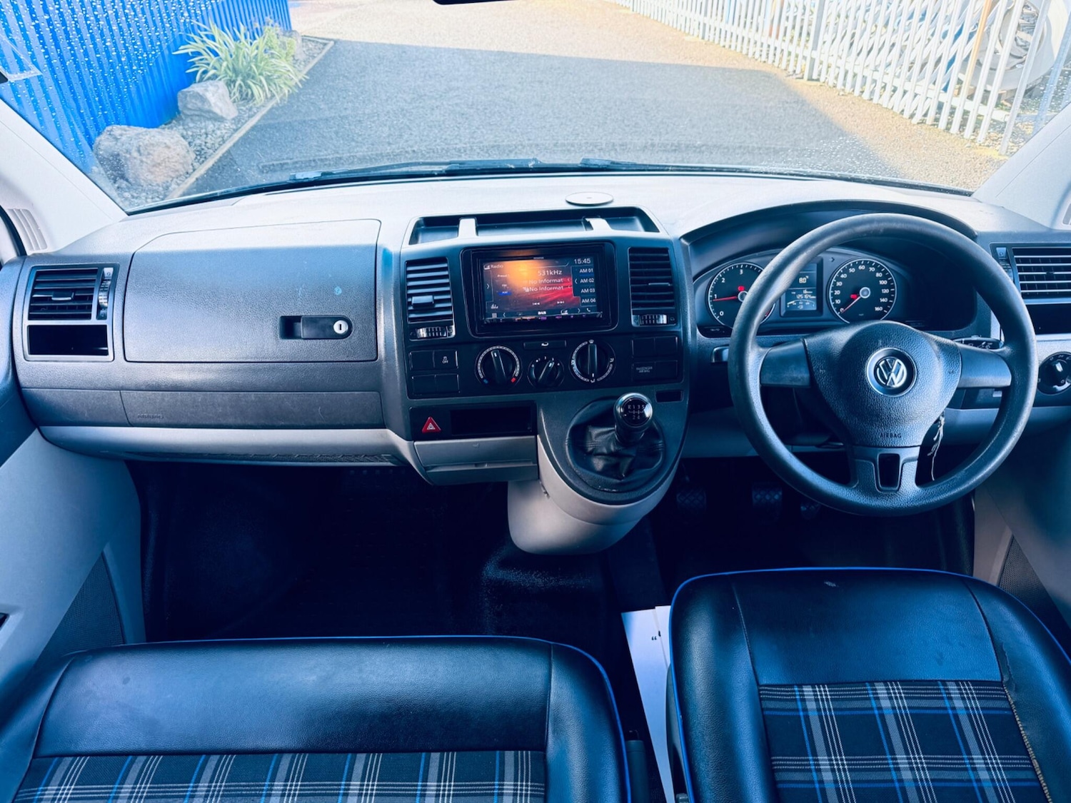 Used Volkswagen Transporter 2015 for sale - 77883254: Photo 23