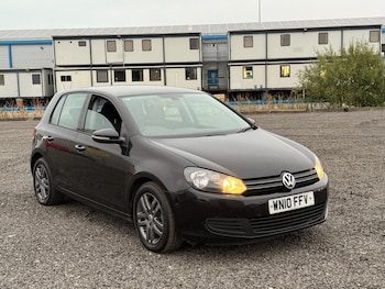 Used Volkswagen Golf 2010 for sale - 76327275: Photo 3