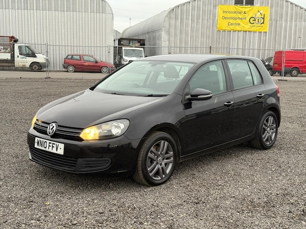 Used Volkswagen Golf 2010 for sale - 76327275: Photo 4