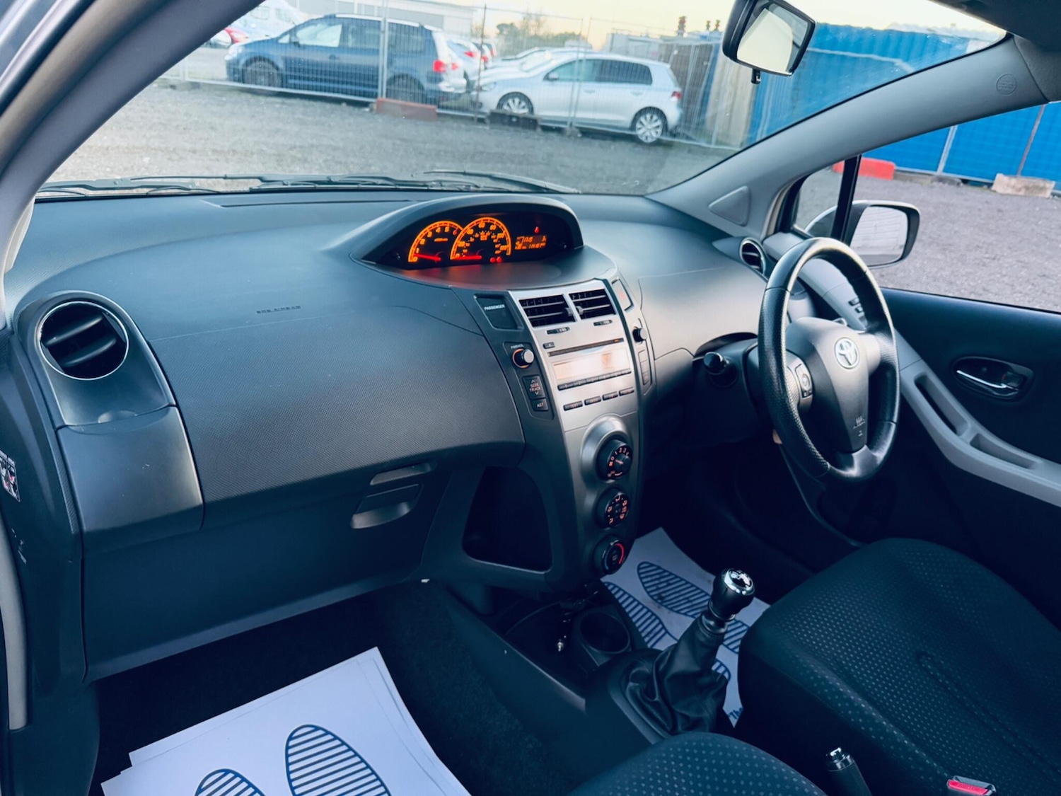 Used Toyota Yaris 2010 for sale - 76645937: Photo 16