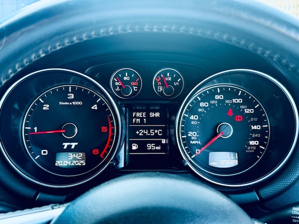 Used Audi TT 2009 for sale - 75658665: Photo 16