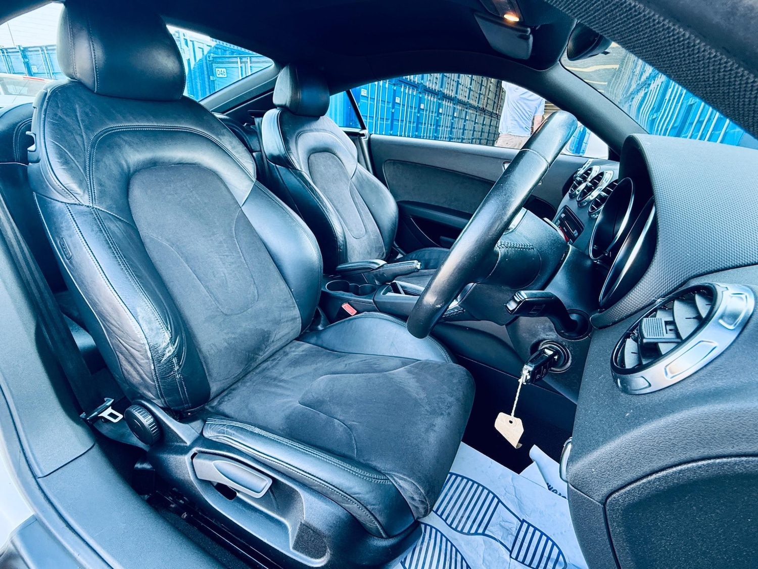 Vehicle 21