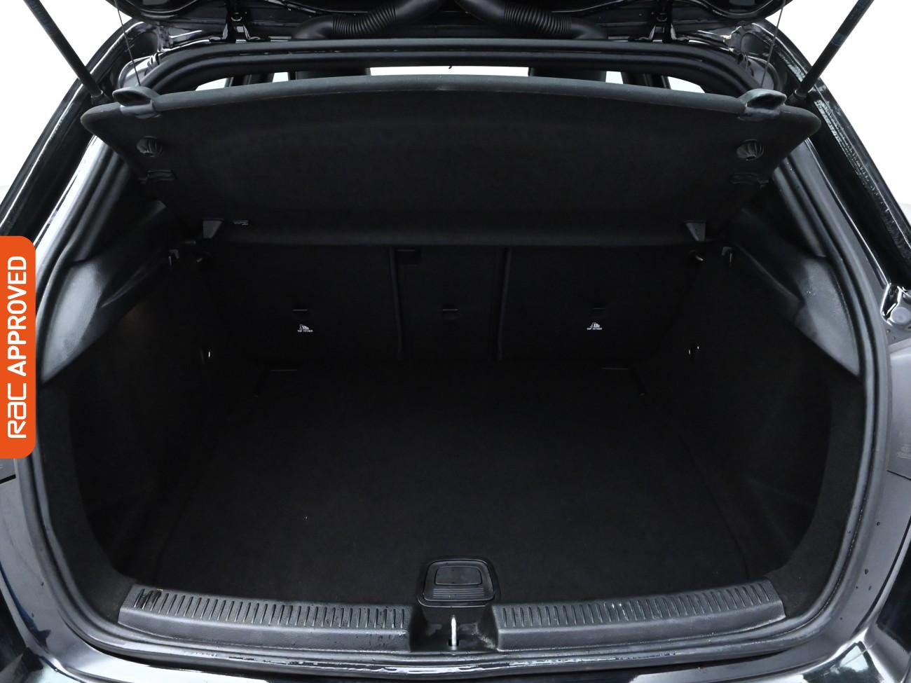 Used Mercedes-Benz A-Class 2020 for sale - 76685726: Photo 25