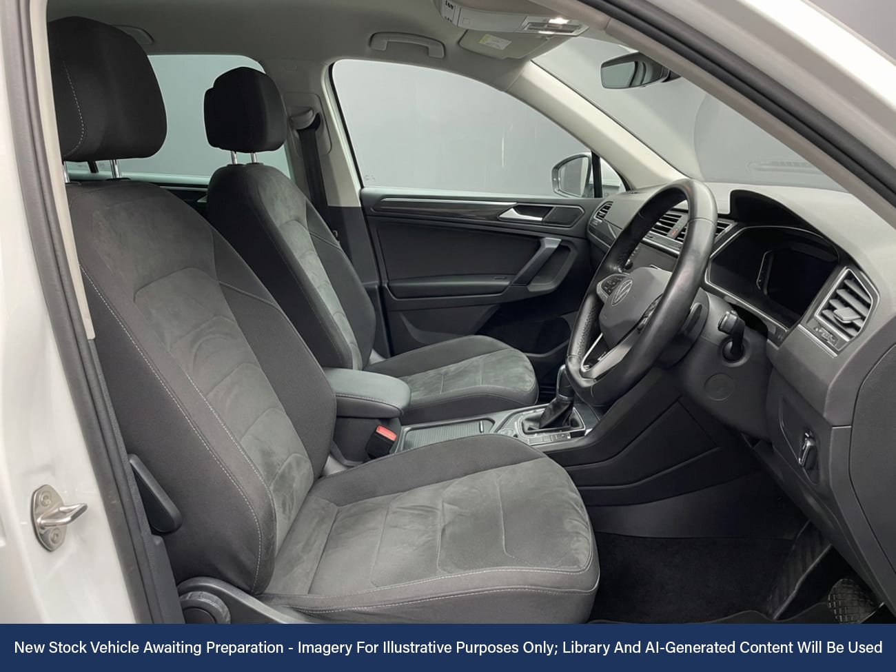 Used Volkswagen Tiguan 2021 for sale - 77666363: Photo 3