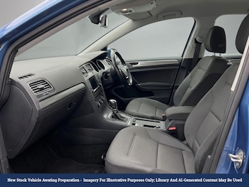 Used Volkswagen Golf 2016 for sale - 79136598: Photo