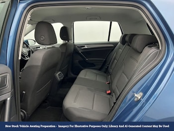 Used Volkswagen Golf 2016 for sale - 79136598: Photo