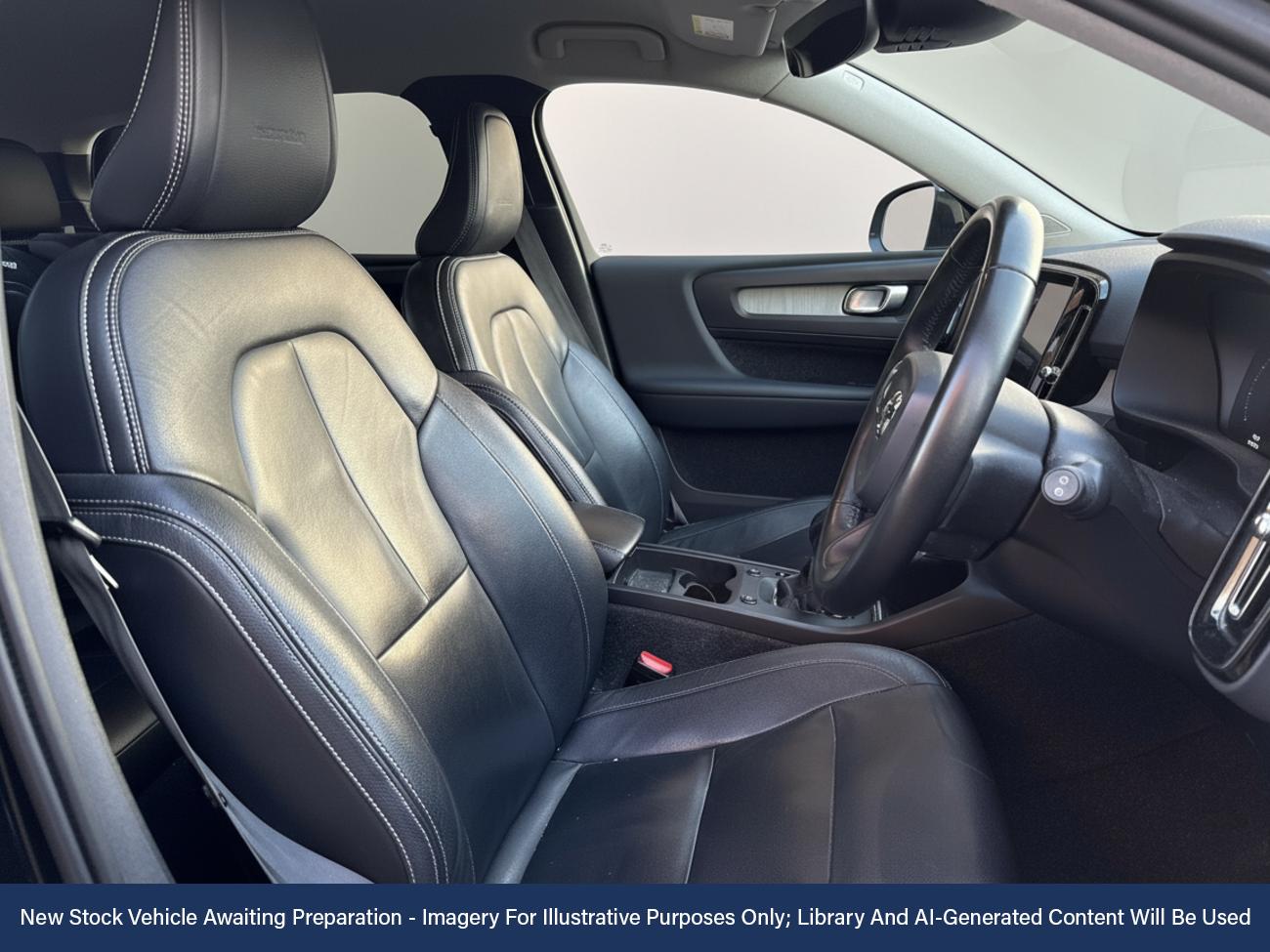 Used Volvo XC40 2019 for sale - 76798364: Photo 3