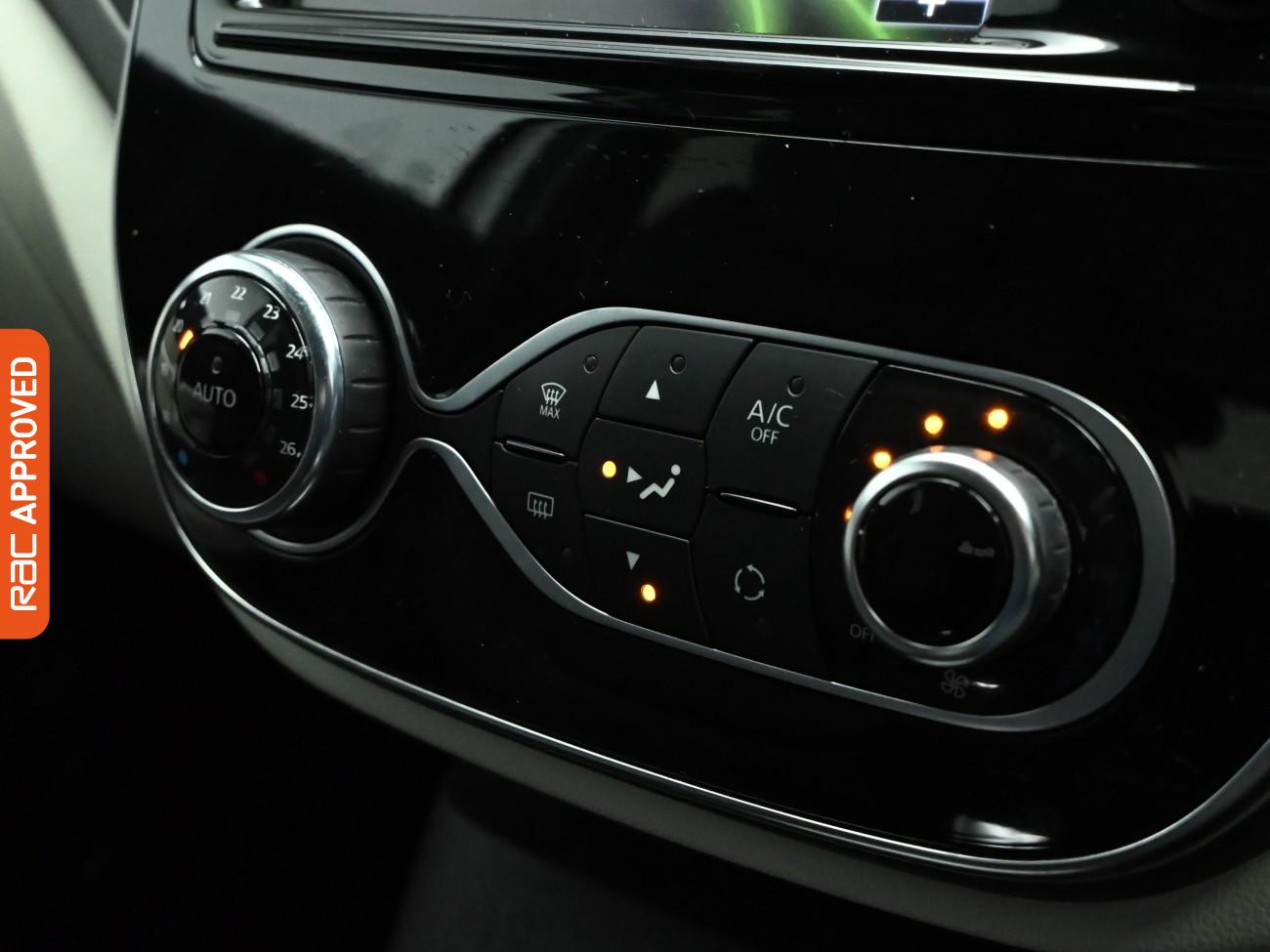 Used Renault Captur 2019 for sale - 76957954: Photo 16