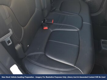 Used Renault Captur 2019 for sale - 76957954: Photo
