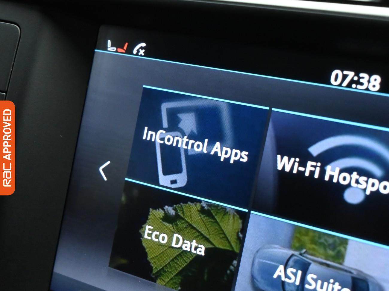 Used Jaguar F-Pace 2018 for sale - 76919402: Photo 18