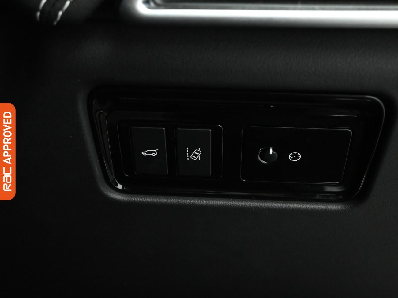 Used Jaguar F-Pace 2018 for sale - 76919402: Photo 25