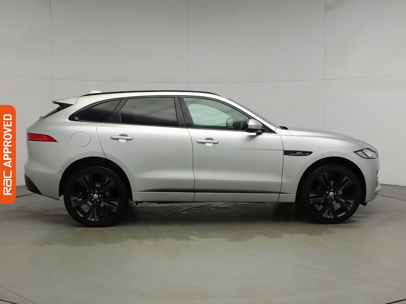 Used Jaguar F-Pace 2018 for sale - 76919402: Photo 6