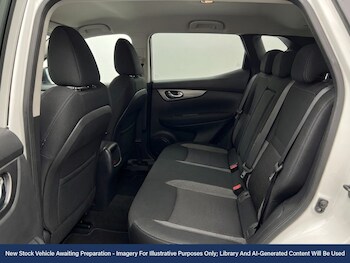 Used Nissan Qashqai 2018 for sale - 77812505: Photo