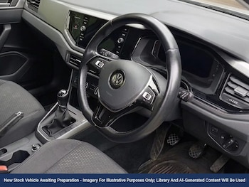 Used Volkswagen Polo 2019 for sale - 78857819: Photo
