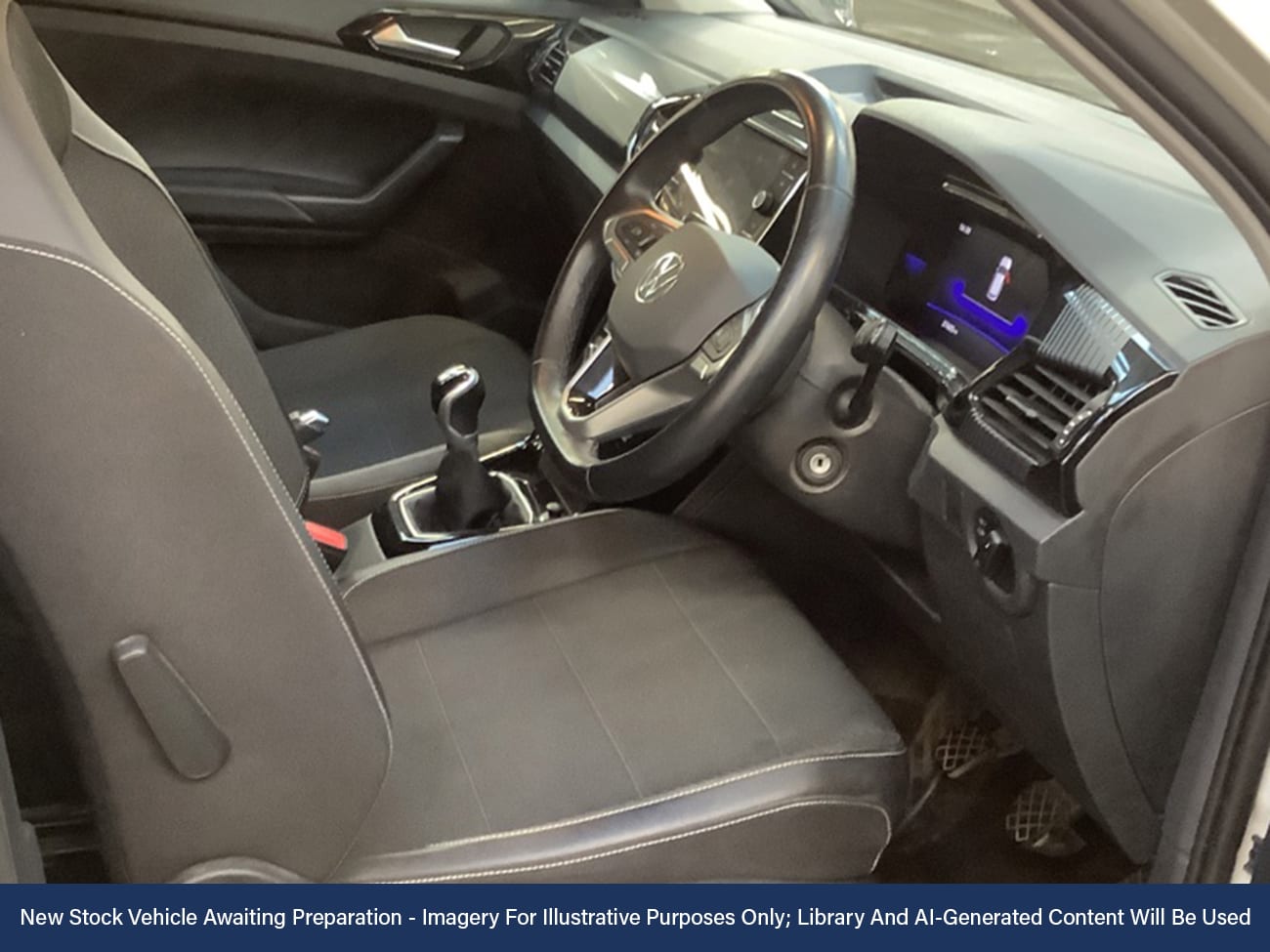 Used Volkswagen T-Cross 2022 for sale - 76495284: Photo 3