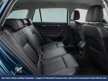 Used Skoda Superb 2017 for sale - 77582714: Photo