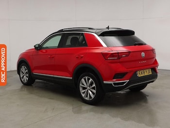 Used Volkswagen T-Roc 2018 for sale - 75785781: Photo