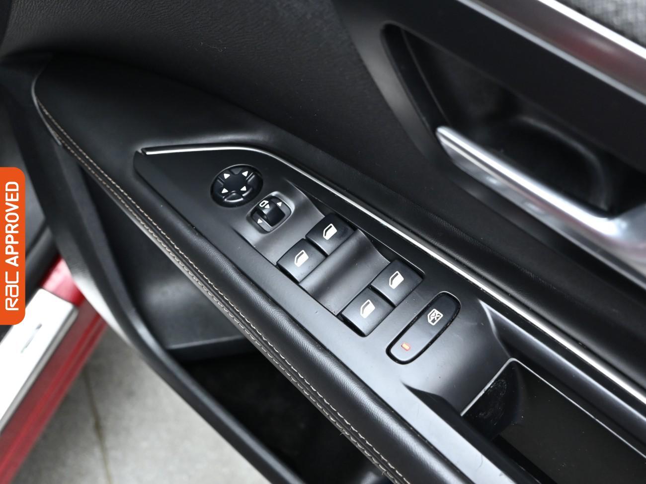 Used Peugeot 3008 2018 for sale - 75786244: Photo 23