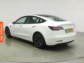 Used Tesla Model 3 2021 for sale - 77477176: Photo