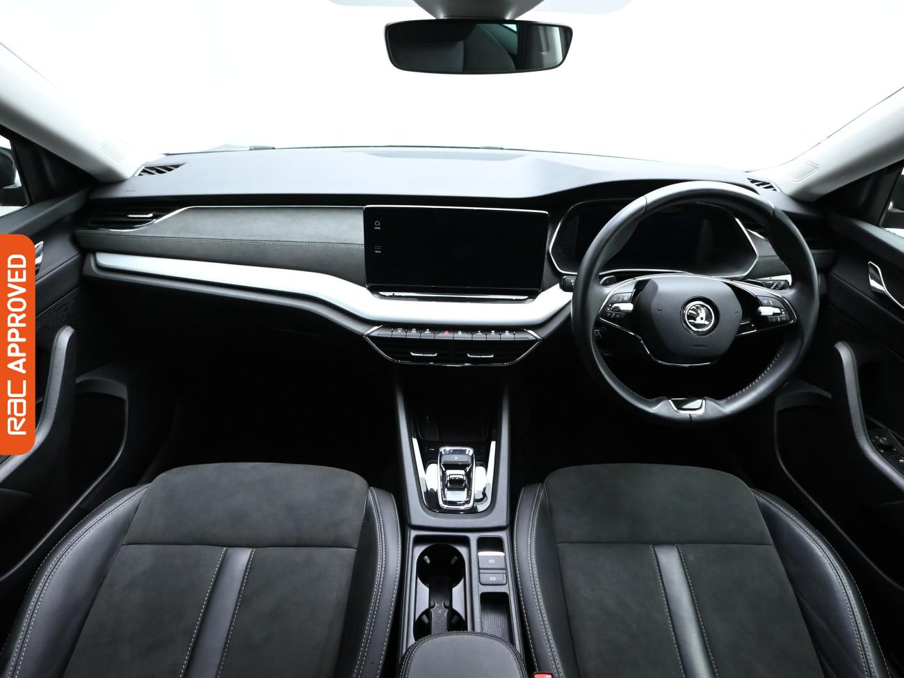 Used Skoda Octavia 2021 for sale - 76298689: Photo 2