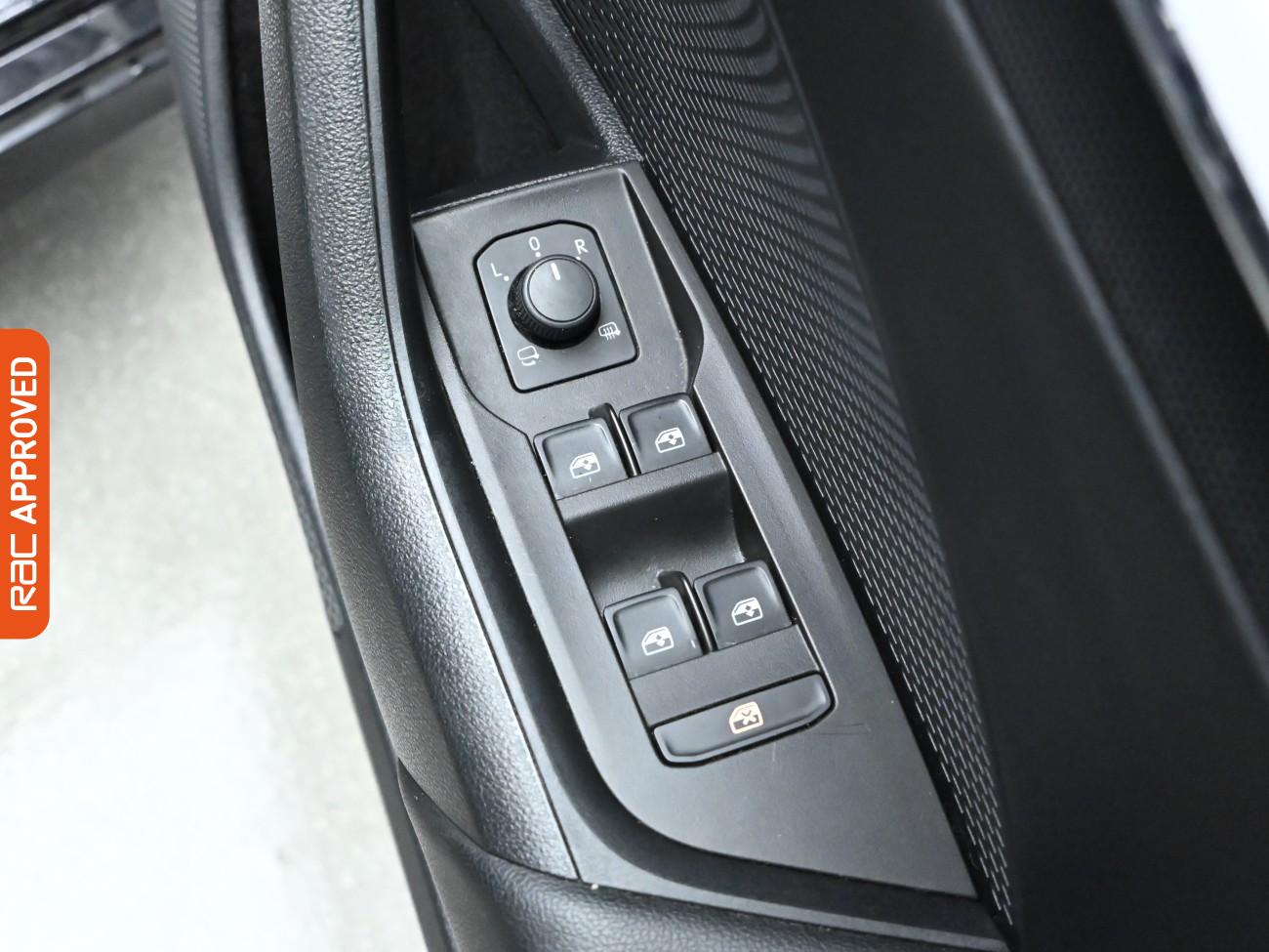 Used Skoda Octavia 2021 for sale - 76298689: Photo 24