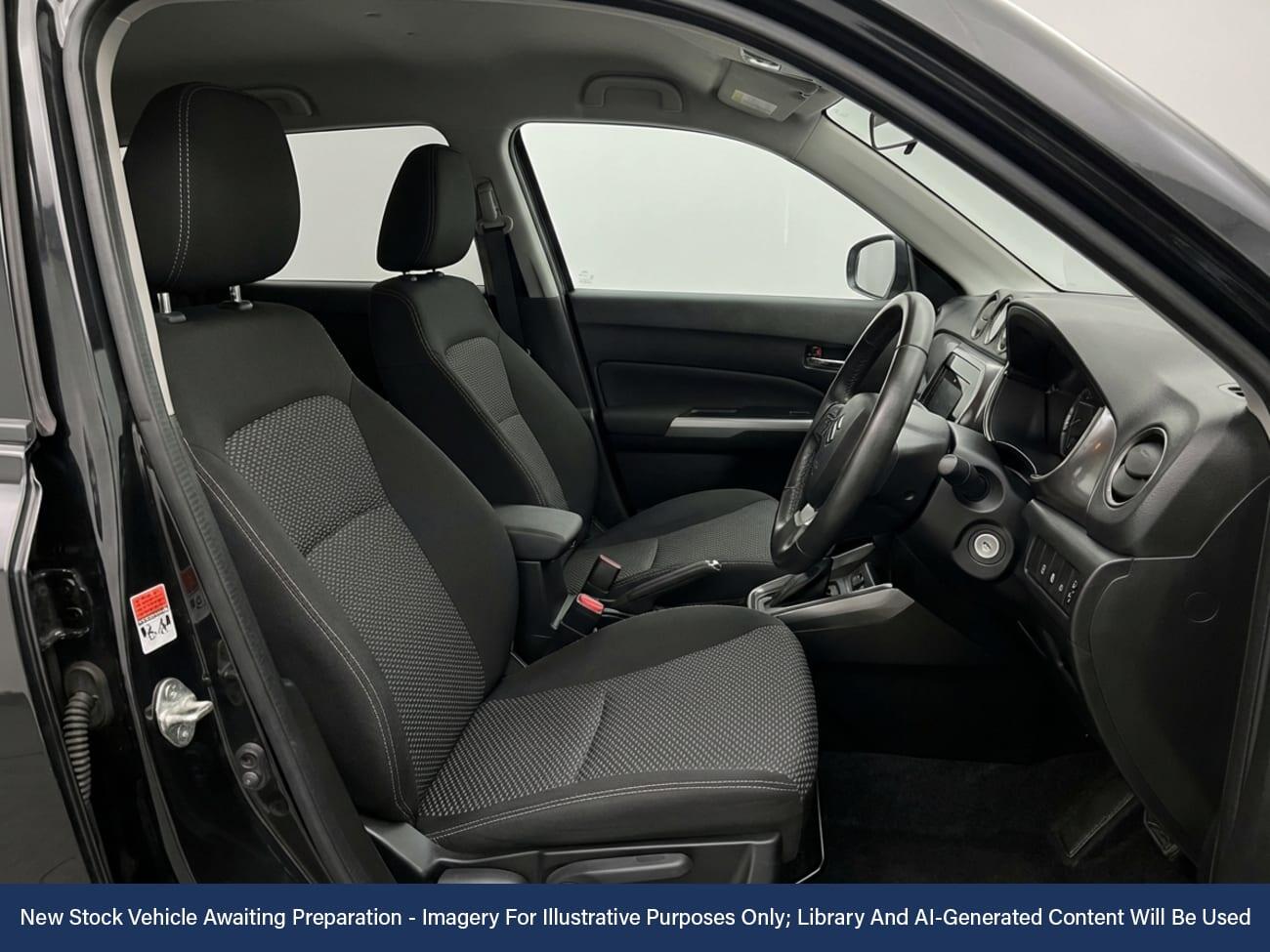 Used Suzuki Vitara 2017 for sale - 77340807: Photo 3