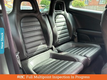 Used Volkswagen Scirocco 2015 for sale - 75983497: Photo