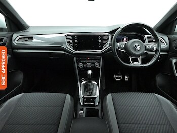 Used Volkswagen T-Roc 2021 for sale - 78257807: Photo