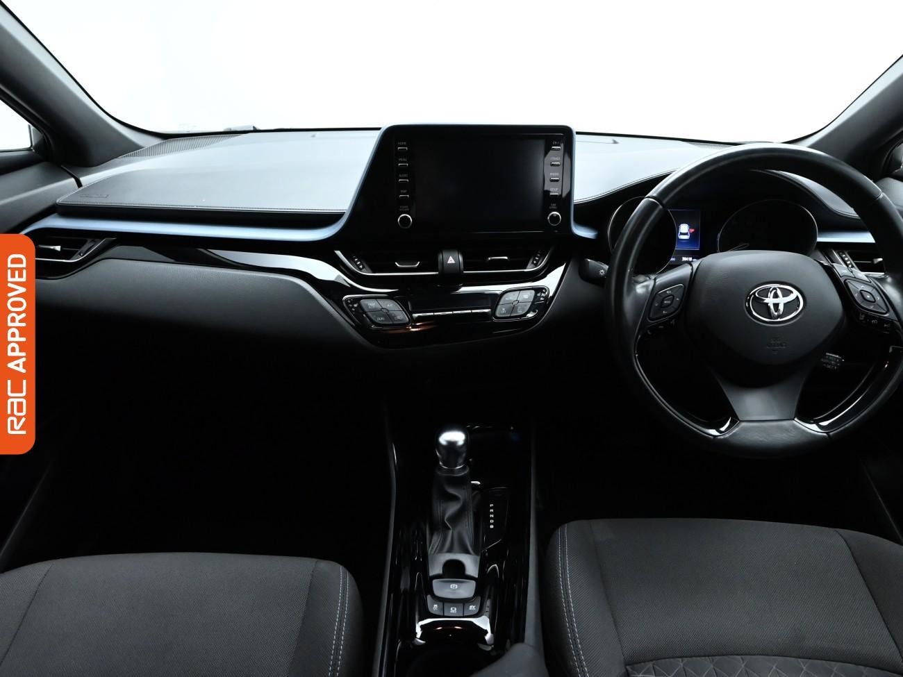 Used Toyota C-HR 2022 for sale - 76206999: Photo 2