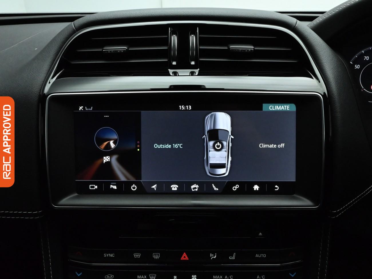 Used Jaguar F-Pace 2020 for sale - 76495315: Photo 17